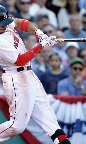 MLB Quick Hits: Betts likely headed to 7-day concussion DL